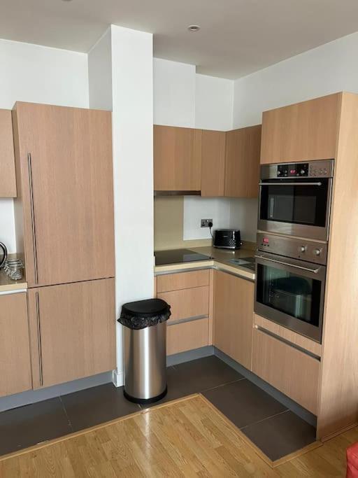 Stunning 2 Bed Flat! Centrally Located In London, Uk! Eksteriør bilde